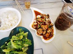 -覃记海鲜美食餐厅