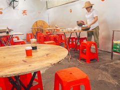 大堂-海口滨海新村143号海南老字号炒菜店