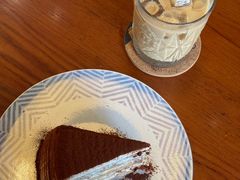 -Be Lived Cafe比例咖啡(摩天轮店)