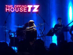 -TZ House音乐现场(茅台店)