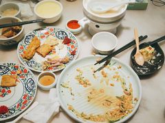 -星巴克臻选(莘庄仲盛店)