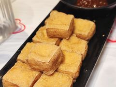 -肥肥虾庄·金牌油焖大虾(汉街SKP店)
