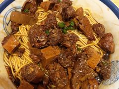 鸡骨酱冷面-禧凰·老上海白斩鸡辣肉面店