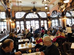 -Majestic Café