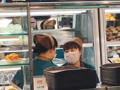 -聚德华天护国寺小吃(甜水园店)