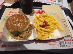 -肯德基(南昌路大润发店)