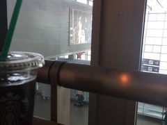 -星巴克(西安机场1店T3到达店)