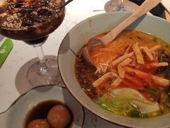 -百春原湖南牛肉粉(百联世纪店)
