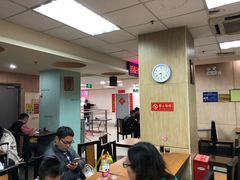 大堂-老边饺子馆(北京南站1店)