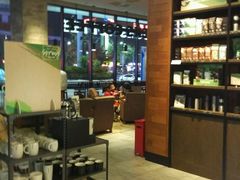 -星巴克(济宁万达广场店)