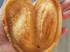 黄油咸香大蝴蝶酥-上海哈尔滨食品厂(淮海中路店)