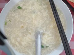 -老东门糁烫面角总店