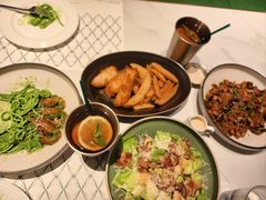 -静香HOUSE·全时段融合餐厅(七星欢乐颂店)