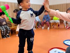 -小门牙好性格托育(北外滩中心)