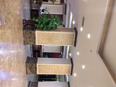 -金皇国际大酒店(桂林两江四湖火车站店)