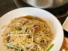 吉友招牌腊味炒面-吉友粥底火锅(方斜路店)