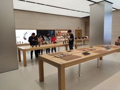 -Apple零售店(新街口店)