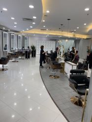 -八佰伴8008星级形象店