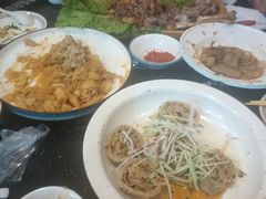 -王村姑老土炕莜面村(张北店)