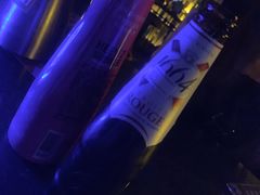 -啤客走廊