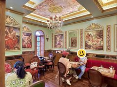 -秘密旅行Bonjour(黑金冠 江南西店)