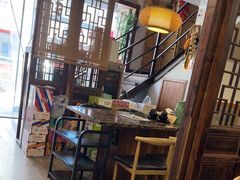 -灶知轩湘西石锅鱼(万佳广场店)