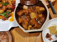 -隔壁老王·家常云南菜(花巷店)