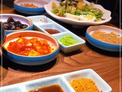 -明洞阿姨·韩式酱蟹烤肉·创意料理(三元桥店)