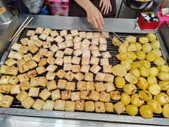 -余庆小吃(小吃一条街店)