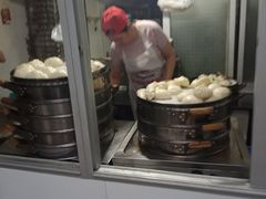 -洪记江鹰包行总店