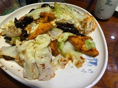 白菜木耳爆豆腐-惠宾饭庄(中山路店)