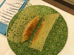 -品海楼·大连海胆锅贴馆(东港店)