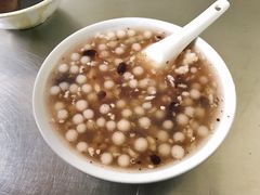-芳婆糕团店(王府大街店)