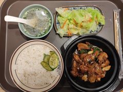 -巷仔内·台湾卤肉饭(七宝店)
