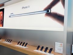 -Apple零售店(华贸购物中心店)