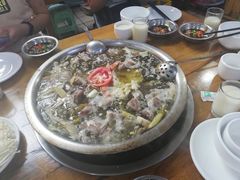 -泸州酸菜豆花火锅川师店