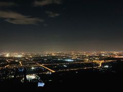 -鬼笑石后山停车场