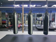 -臻元搏击格斗泰拳拳馆(港隆店)