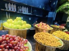 -五月罗马海鲜自助餐厅(月星环球港店)