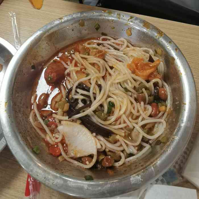 bigyang大羊螺蛳粉-"两个人点了一份干捞和一份汤粉,都是极辣,.