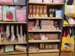 -九木杂物社(大族广场店)