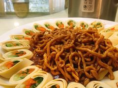 -黄家饺子东北特色菜馆(湖滨商业街店)