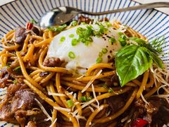 肥牛温泉蛋意面-The Rug Cafe(王府中环店)