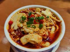 -炉小二铜锅牛蛙•川湘菜(三里屯店)