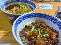 -沪西老弄堂面馆(定西路店)