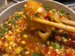 -肖肖酸萝卜鱼火锅(总店)