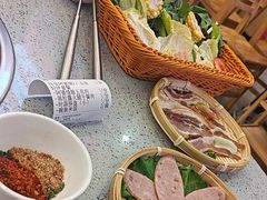 -阿婆情腊排骨火锅(金虹路店)