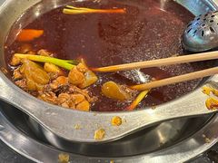 -冯记香辣兔火锅(茶店子总店)