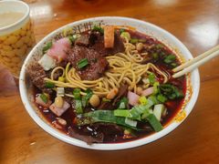 正宗牛肉面-汪胖子襄阳牛肉面(华丰路店)