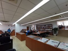 -上海市静安区图书馆(新闸路馆)